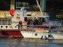 Motor Segelboot mit Motorschaden trieb gegen Alte Liebe bei Koeln Rodenkirchen P169